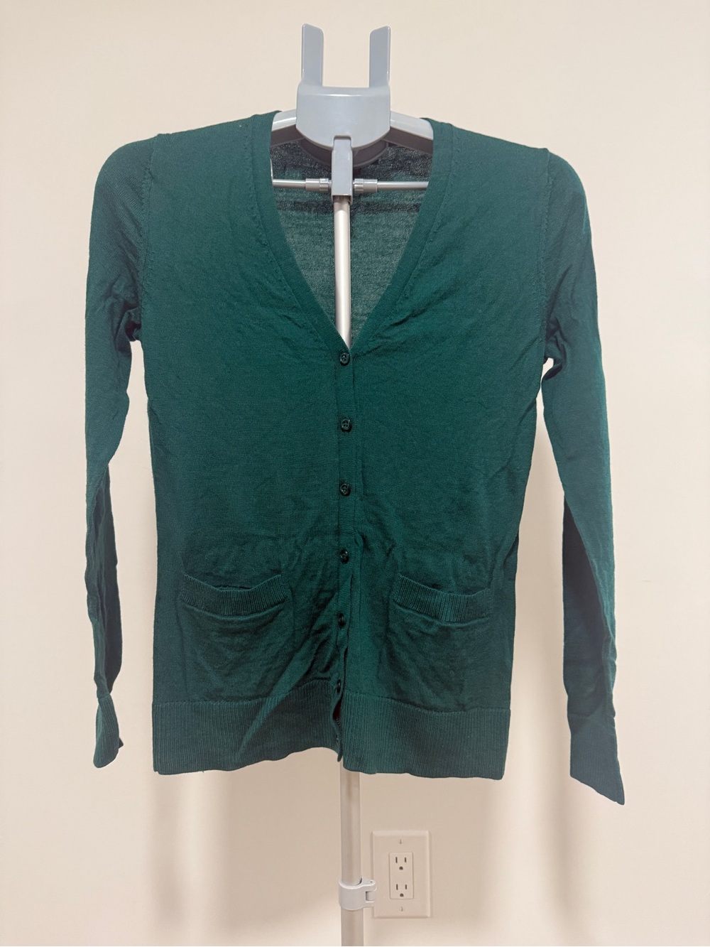 Lord & Taylor 100% Extra Fine Merino Wool Cardigan – Size Small - Forest Green